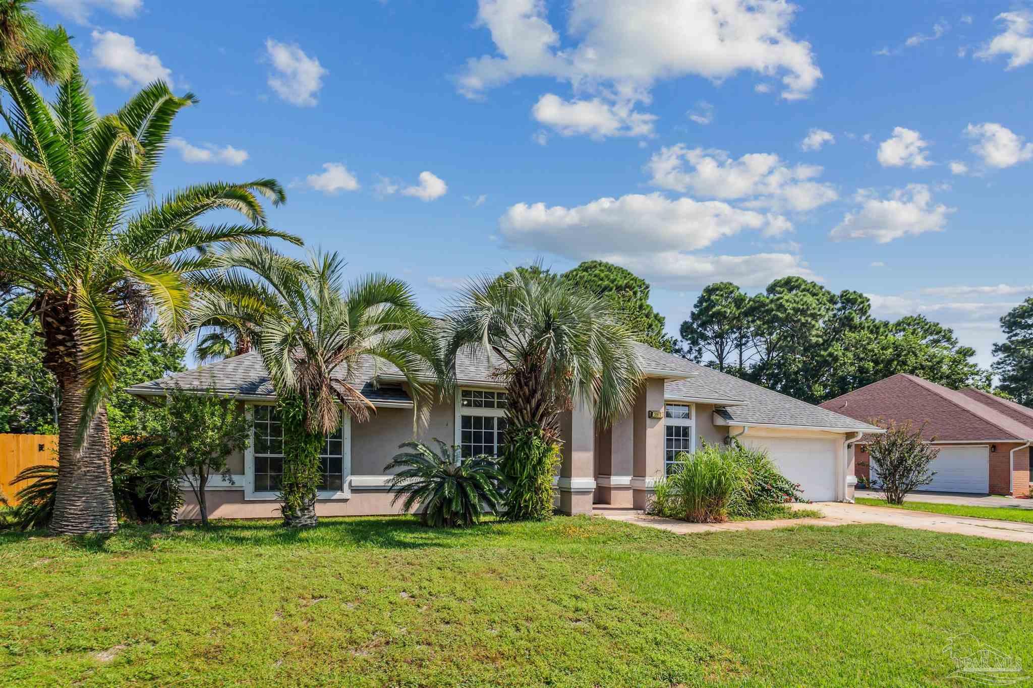Gulf Breeze, Florida 32563, United States, 4 Bedrooms Bedrooms, ,2 BathroomsBathrooms,Residential,Contingent,47917