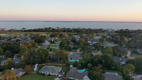 A home in Gulf Breeze