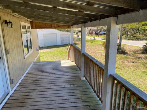 A home in Gulf Breeze