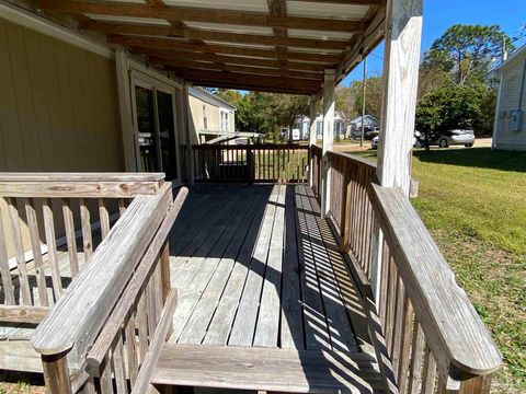 A home in Gulf Breeze