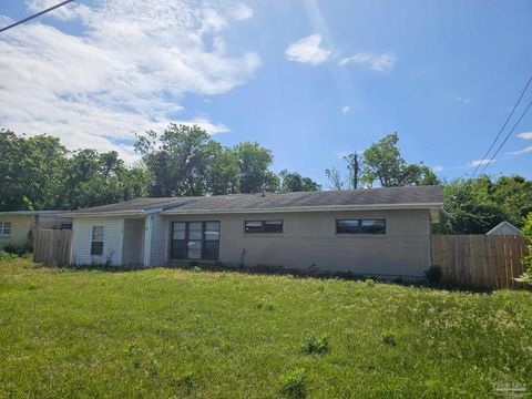 117 Aquamarine Ave Pensacola FL 32505