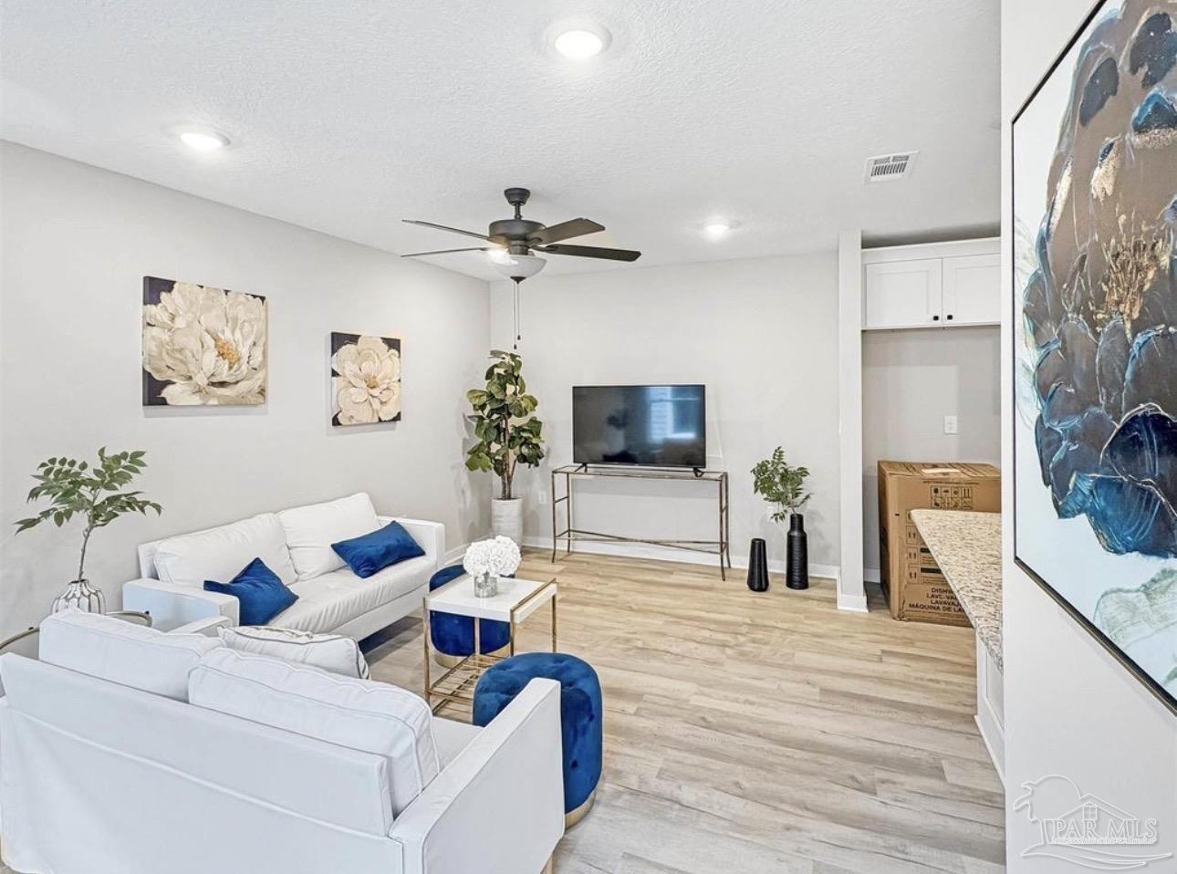 Photo 1 of 14 — 3217 Damon Dr, Milton, FL 32583