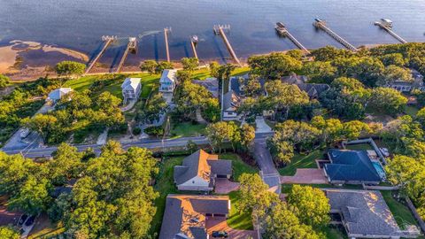 A home in Gulf Breeze