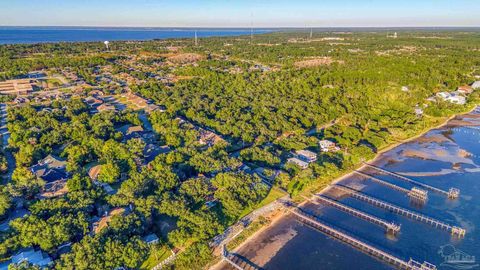 A home in Gulf Breeze