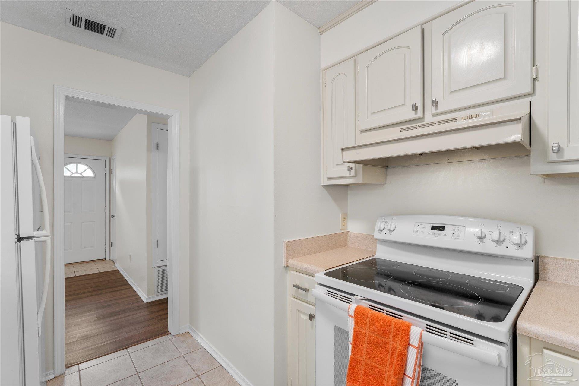 Pensacola, Florida 32514, United States, 4 Bedrooms Bedrooms, ,2 BathroomsBathrooms,Residential,Active,10229