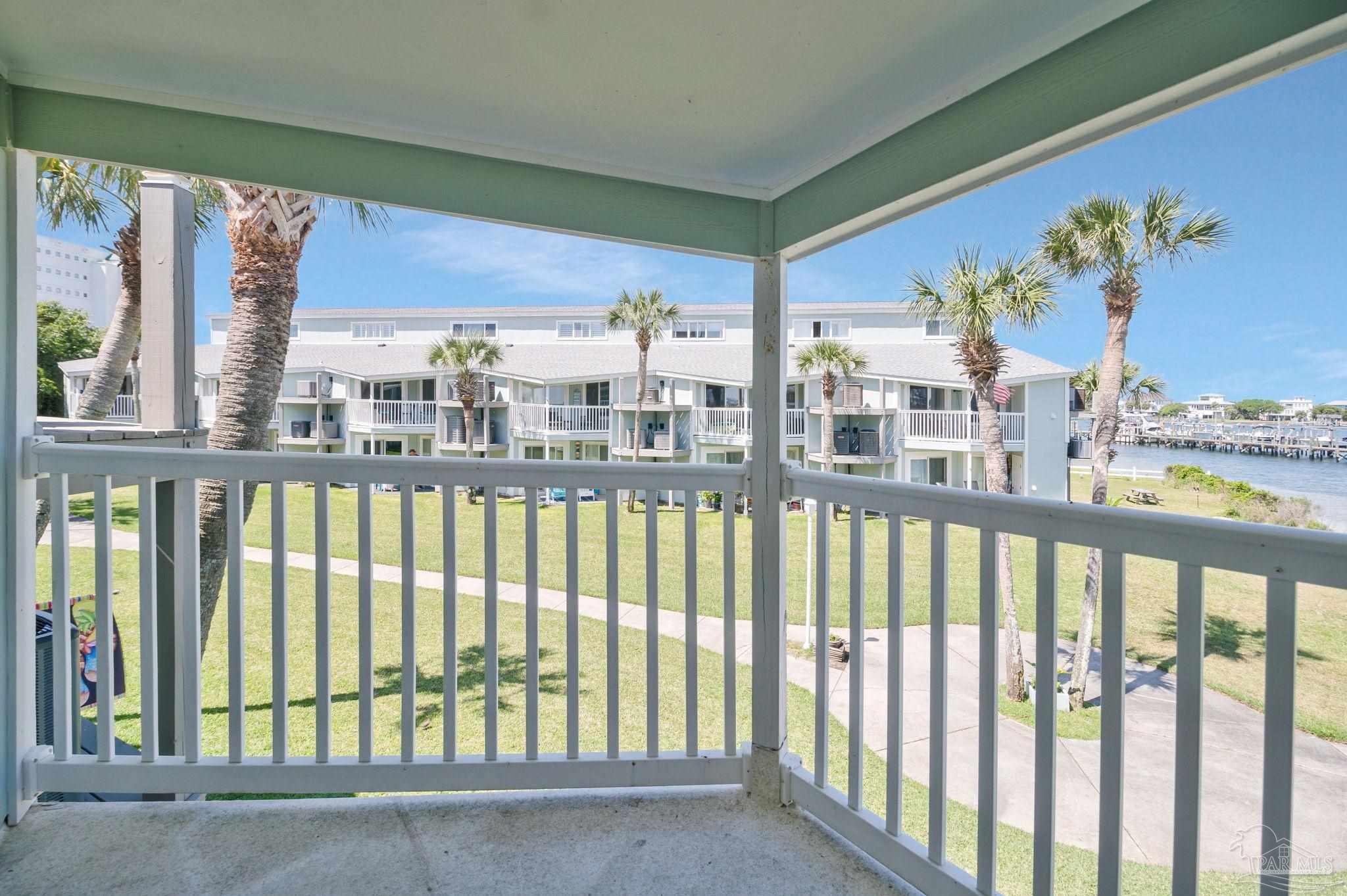 336 Ft Pickens Rd E-209