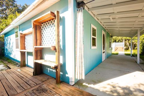 A home in Gulf Breeze