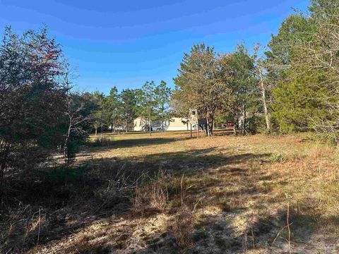 A home in Defuniak Springs