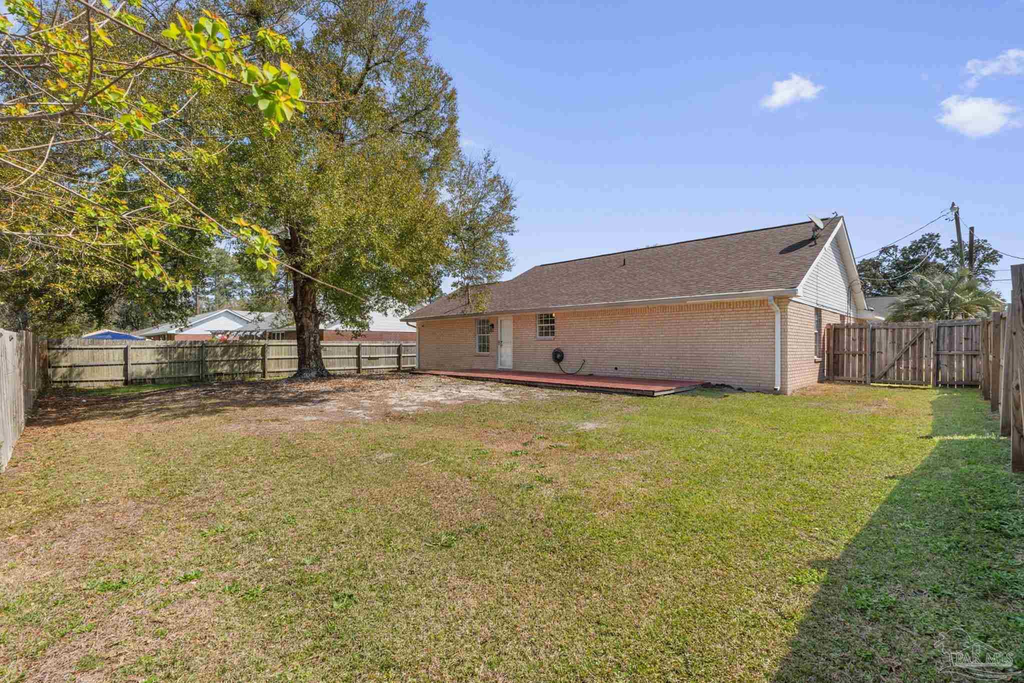 Pensacola, Florida 32507, United States, 3 Bedrooms Bedrooms, ,2 BathroomsBathrooms,Residential,Active,95042
