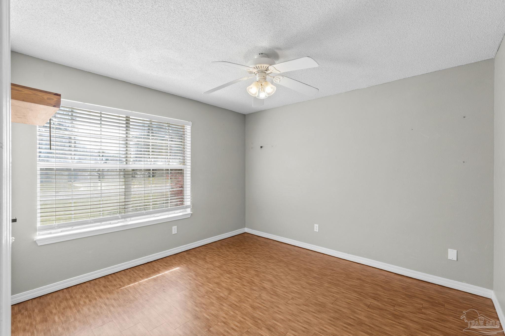 Pensacola, Florida 32507, United States, 3 Bedrooms Bedrooms, ,2 BathroomsBathrooms,Residential,Active,95042