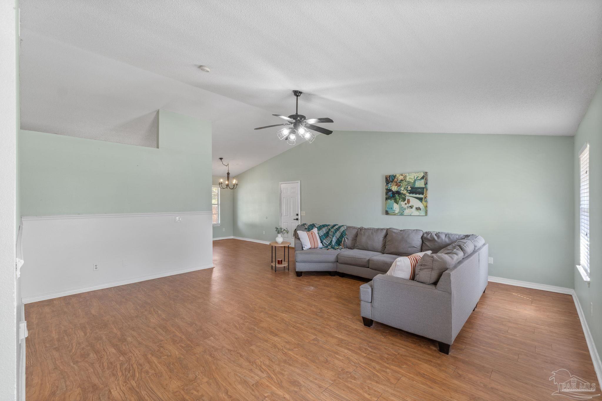 Pensacola, Florida 32507, United States, 3 Bedrooms Bedrooms, ,2 BathroomsBathrooms,Residential,Active,95042