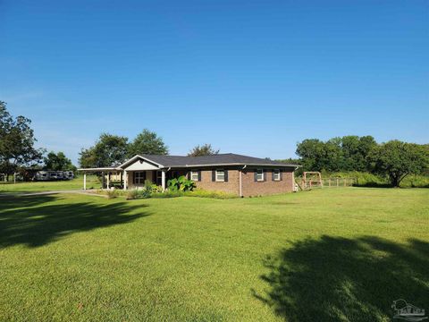 A home in Atmore