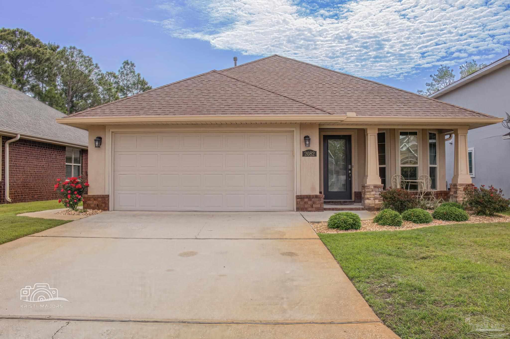 Photo 1 of 49 — 2082 Fountainview Dr, Navarre, FL 32566