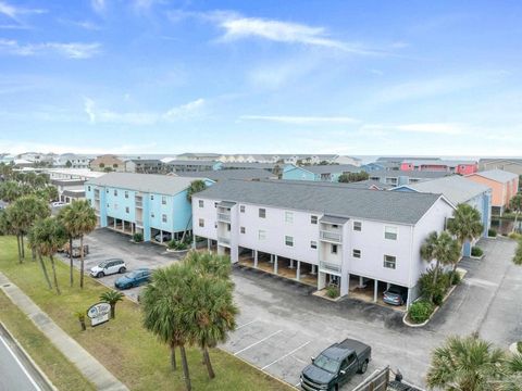 A home in Pensacola Beach