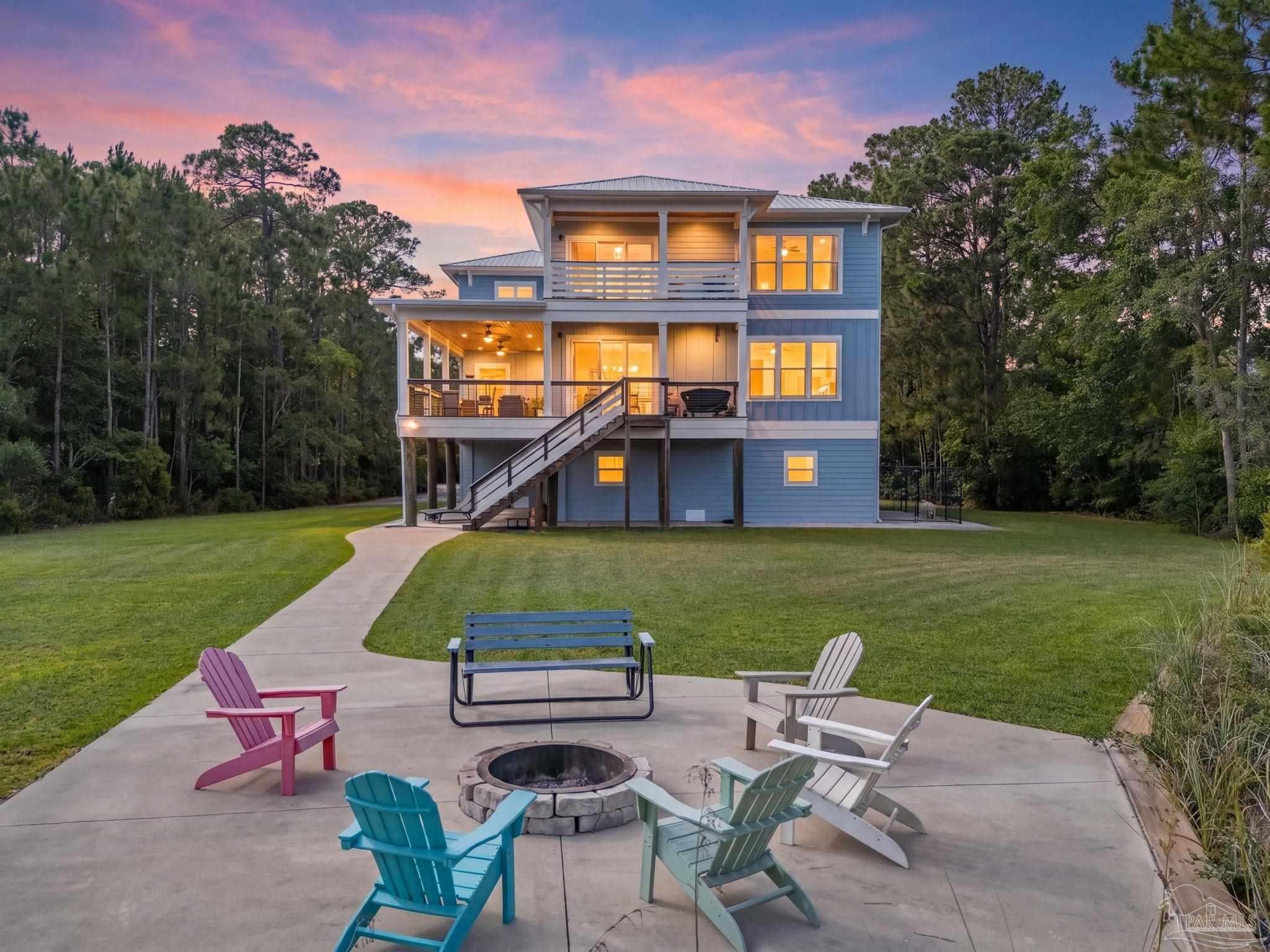 2032 Bay Point Blvd