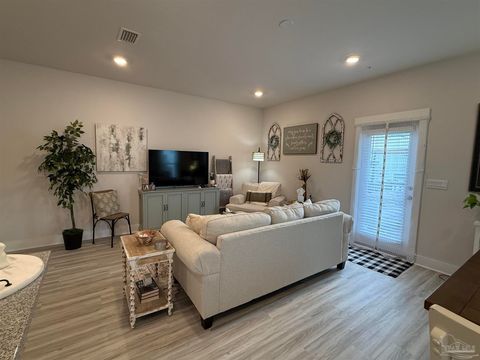 9539 Nature Creek Cir Pensacola FL 32526