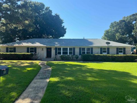 A home in Gulf Breeze