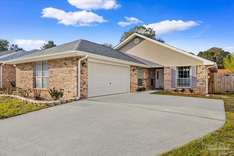 3312 Linger Ct Pensacola FL 32526