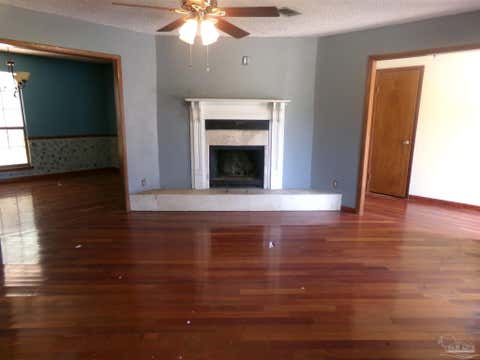 Featured picture for the property 669909