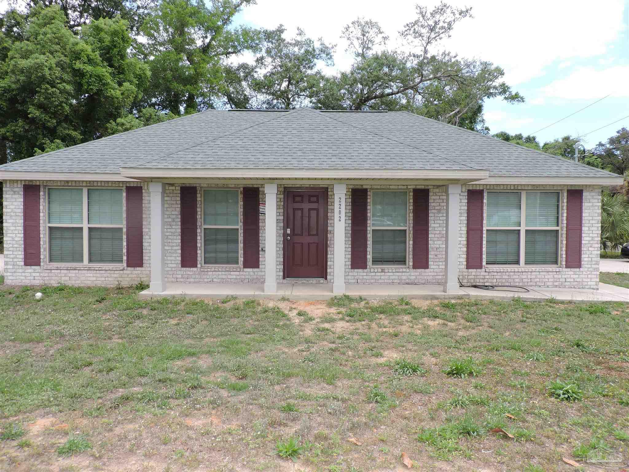 Photo 1 of 19 — 2202 N E St, Pensacola, FL 32501