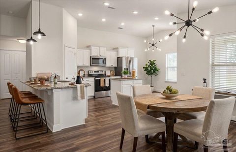 6257 Redberry Dr Gulf Breeze FL 32563