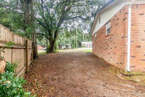 A home in Pensacola