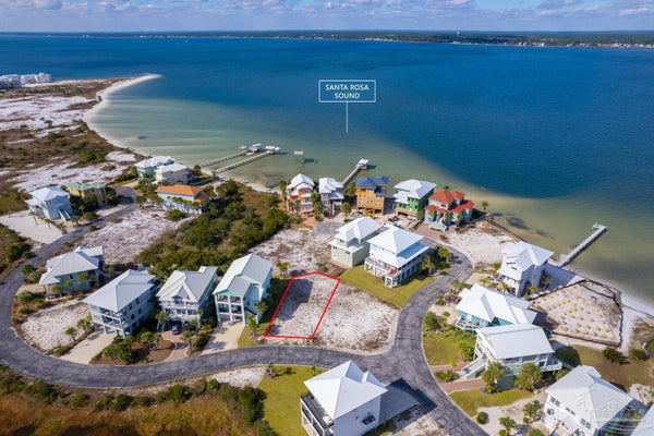 7660 KEY WEST DR, NAVARRE, FL 32566 - Image 2cee4eeb0b4b8296e726f85220b562ff/4281480079