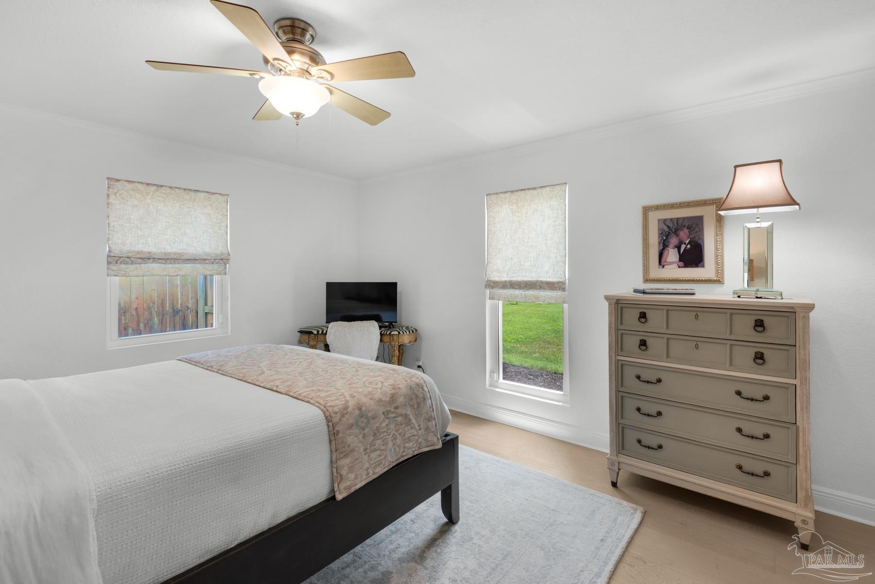 Gulf Breeze, Florida, 32563, United States, 4 Bedrooms Bedrooms, ,3 BathroomsBathrooms,Residential,Active,2041483