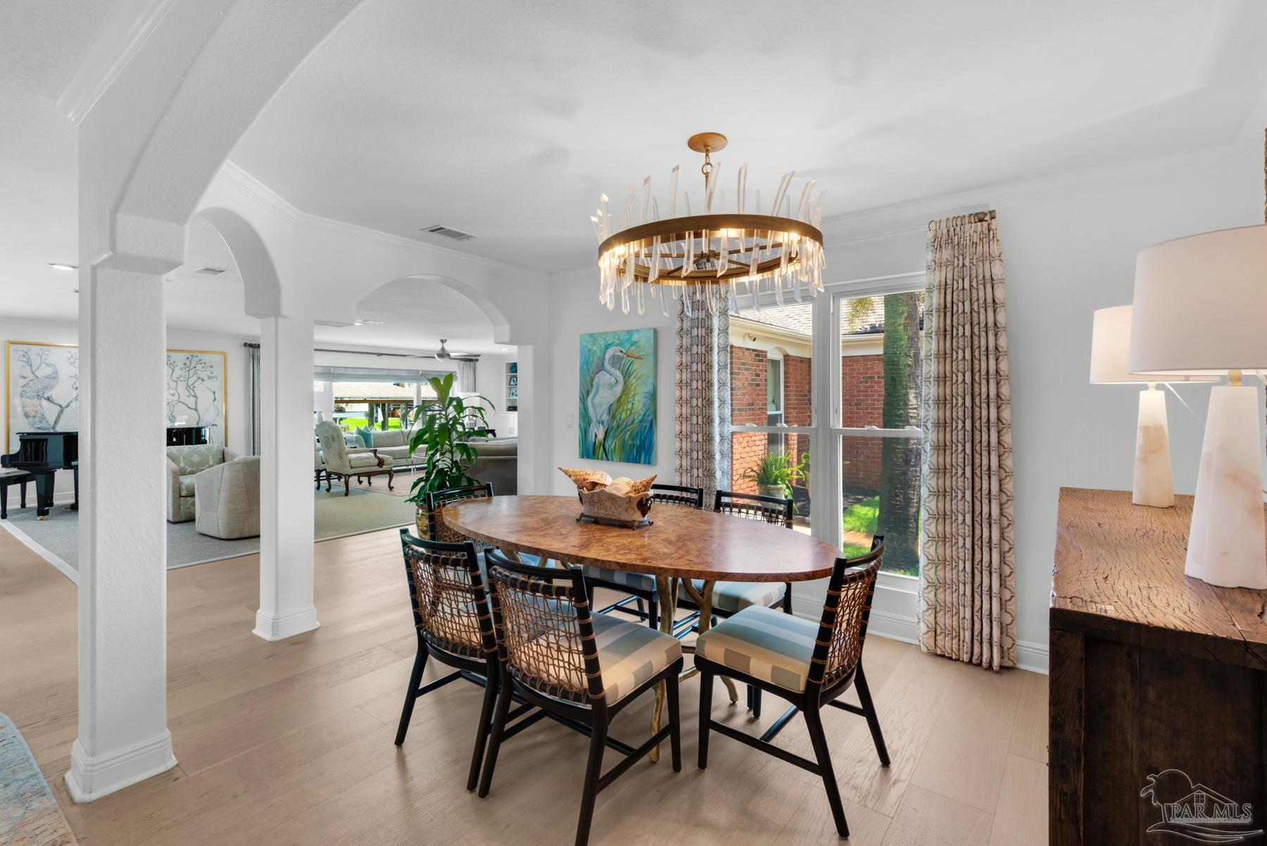Gulf Breeze, Florida, 32563, United States, 4 Bedrooms Bedrooms, ,3 BathroomsBathrooms,Residential,Active,2041483