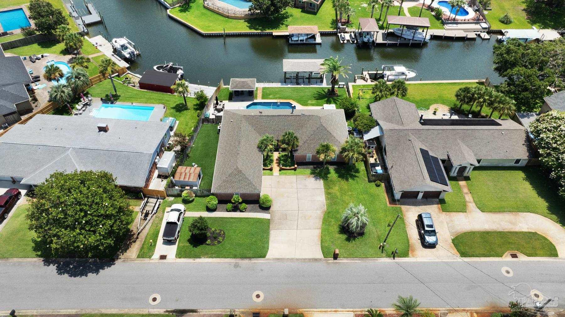 Gulf Breeze, Florida, 32563, United States, 4 Bedrooms Bedrooms, ,3 BathroomsBathrooms,Residential,Active,2041483