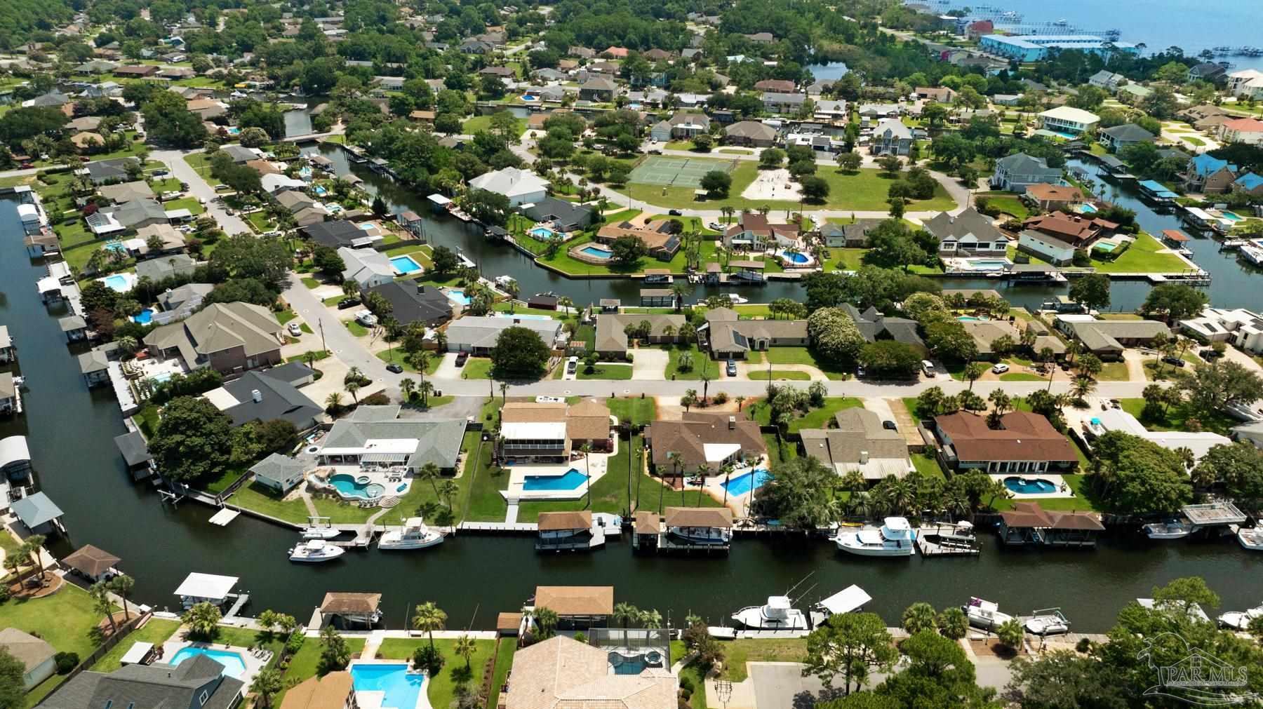Gulf Breeze, Florida, 32563, United States, 4 Bedrooms Bedrooms, ,3 BathroomsBathrooms,Residential,Active,2041483