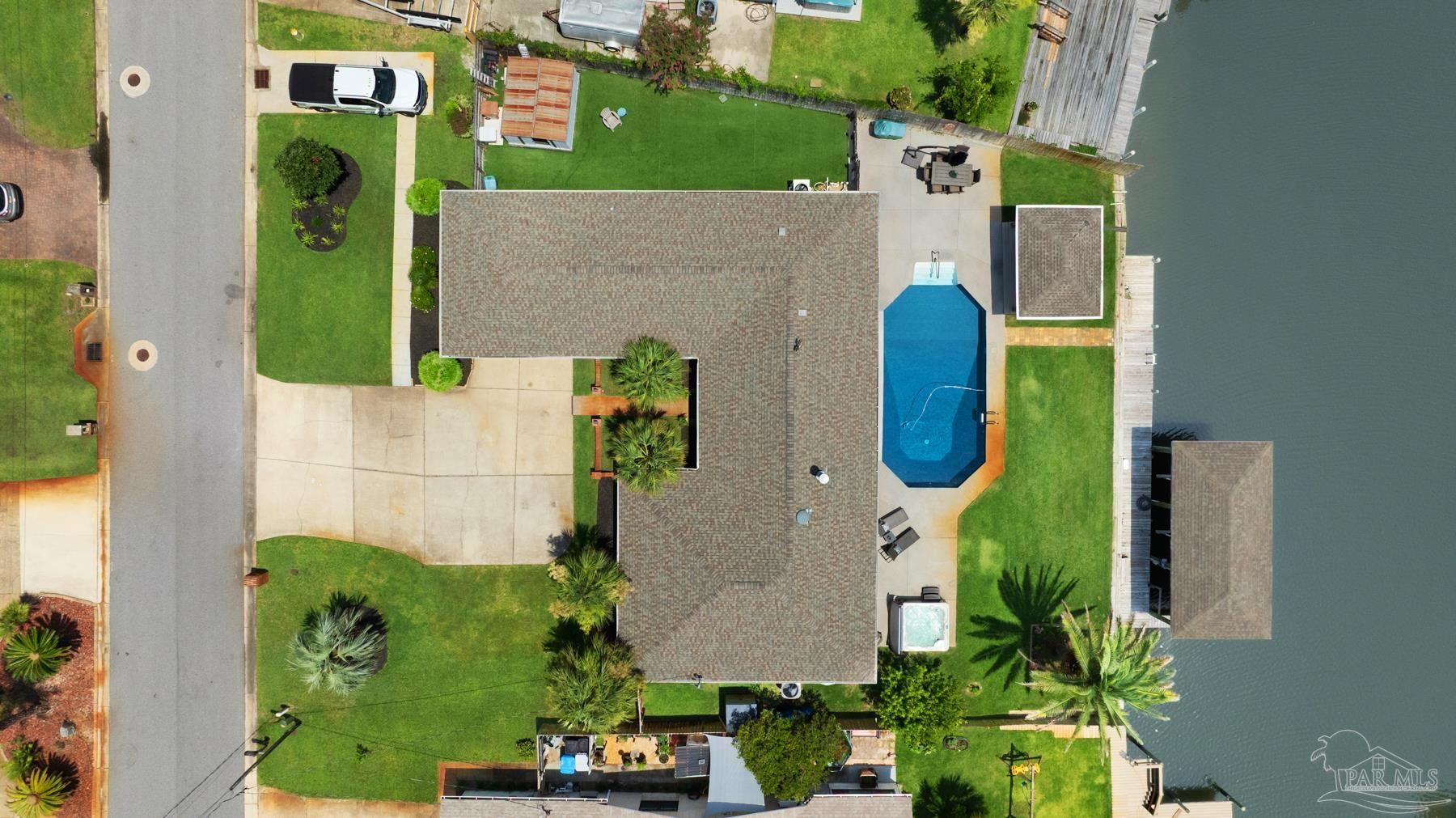 Gulf Breeze, Florida, 32563, United States, 4 Bedrooms Bedrooms, ,3 BathroomsBathrooms,Residential,Active,2041483