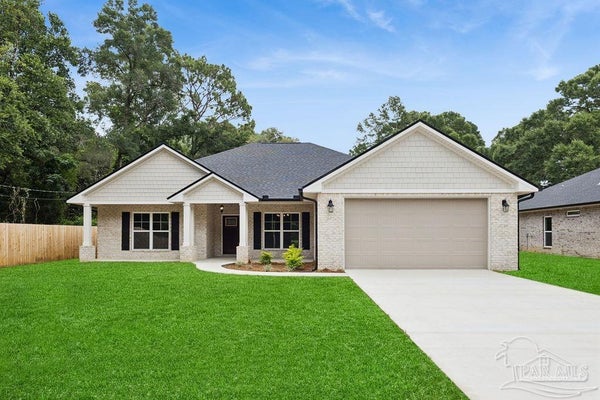 4316 WATKINS ST, MILTON, FL 32571 - Image 2dedbd35df1370a8efd2d5e959f55207/3767187447
