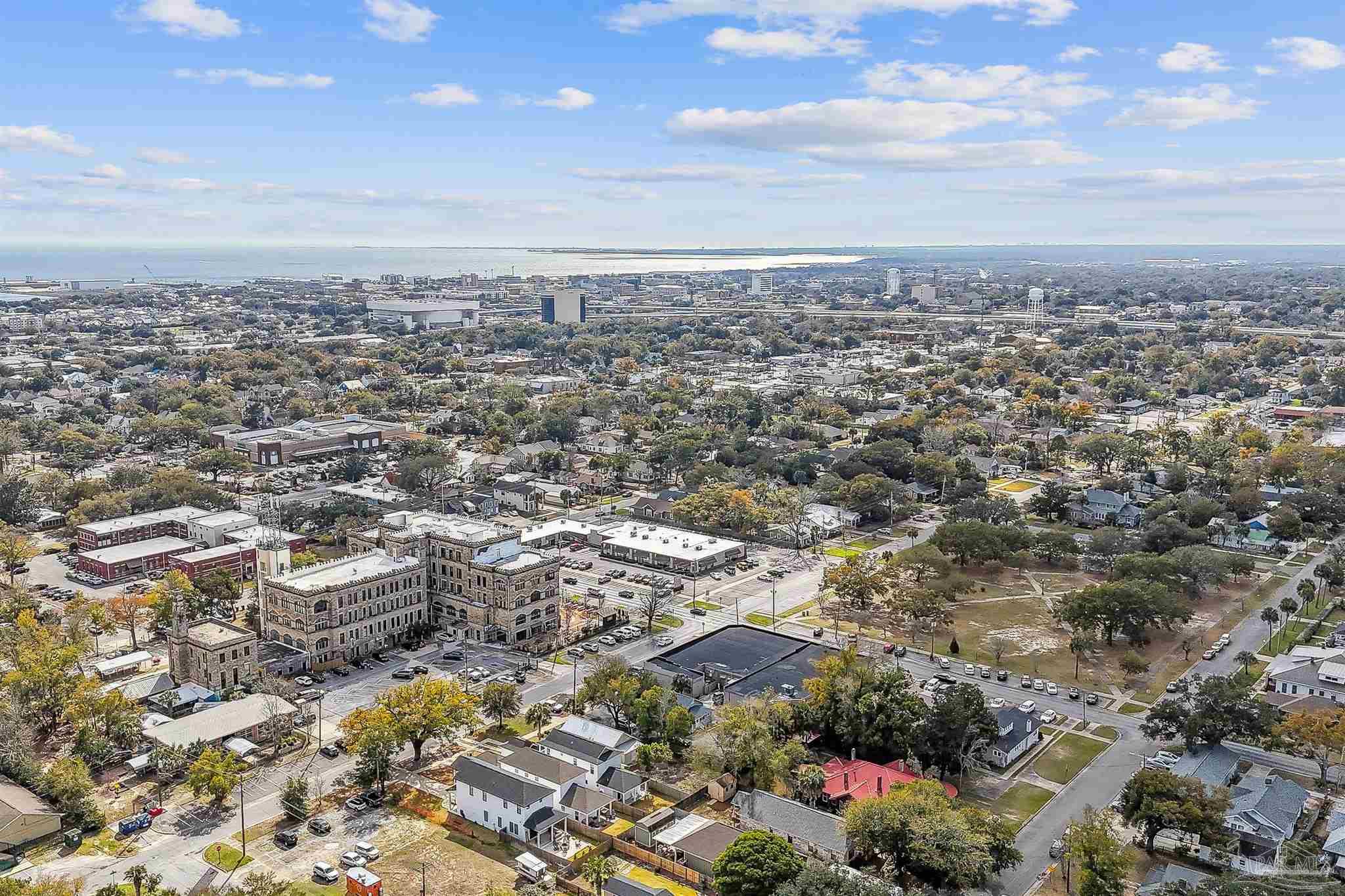 Pensacola, Florida 32501, United States, 4 Bedrooms Bedrooms, ,3 BathroomsBathrooms,Residential,Active,171170