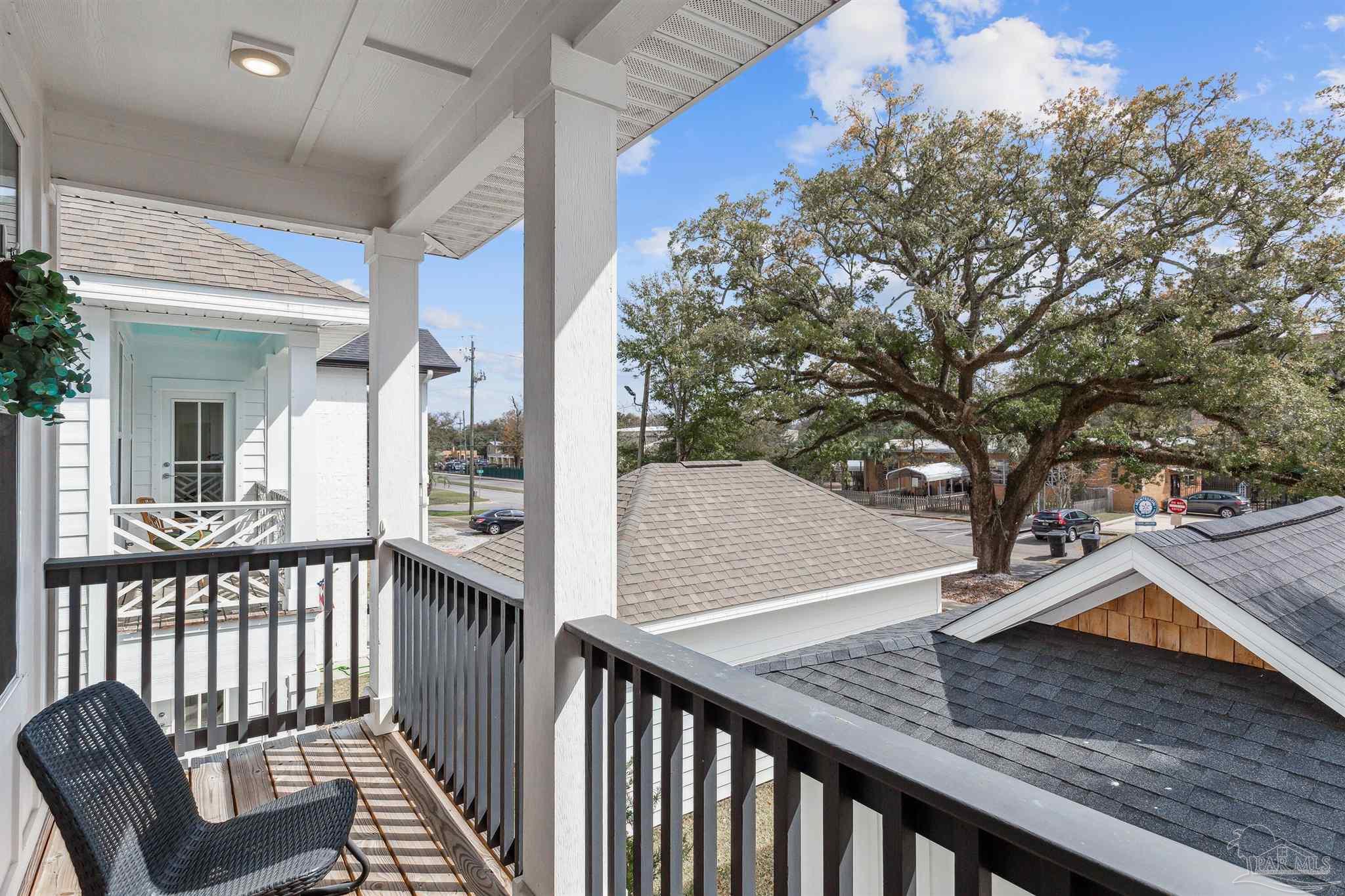 Pensacola, Florida 32501, United States, 4 Bedrooms Bedrooms, ,3 BathroomsBathrooms,Residential,Active,171170