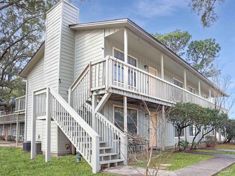 2811 Langley Ave 221 Pensacola FL 32504