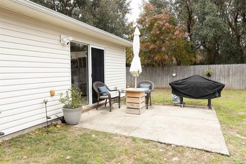 A home in Gulf Breeze