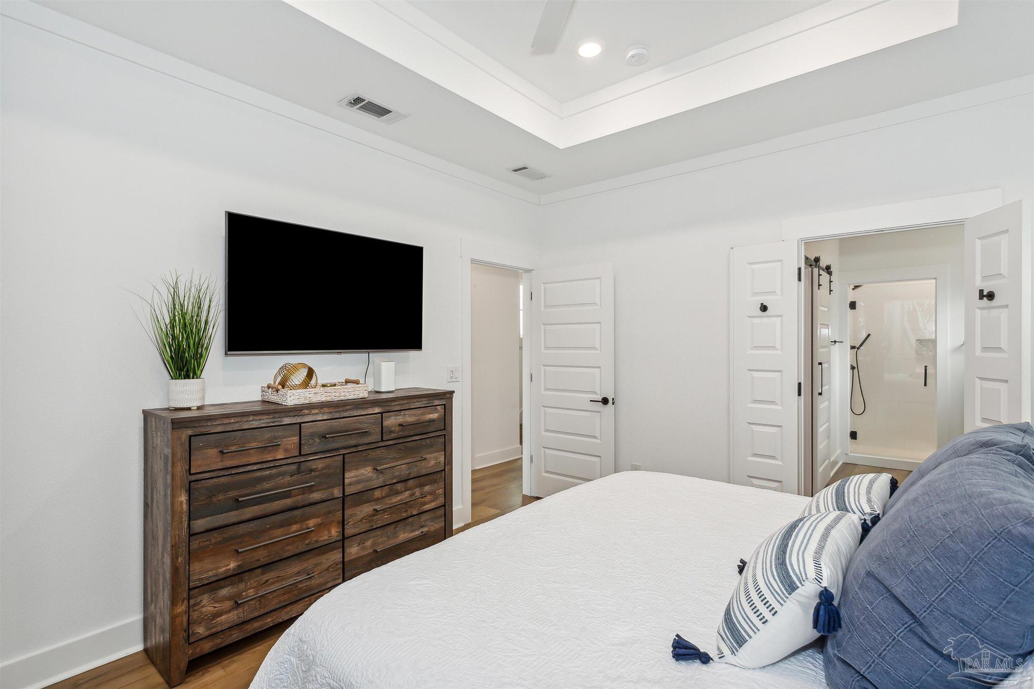 Pensacola, Florida 32501, United States, 4 Bedrooms Bedrooms, ,3 BathroomsBathrooms,Residential,Active,171174