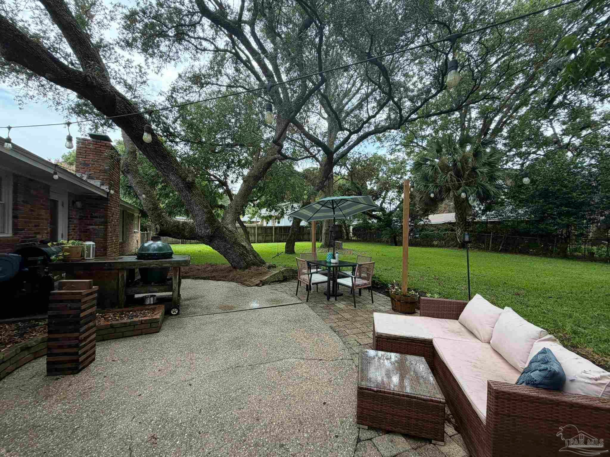 208 Hibiscus Ave