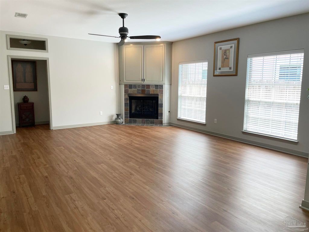 listing image 53