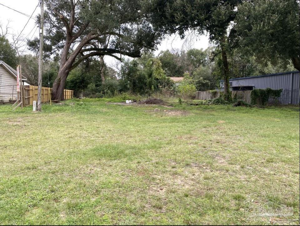 Photo 1 of 6 — 833 Concordia Blvd, Pensacola, FL 32505