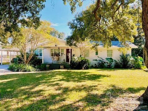 A home in Gulf Breeze