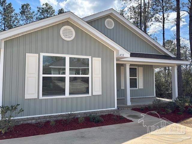 455 Kingsbridge Dr 13B