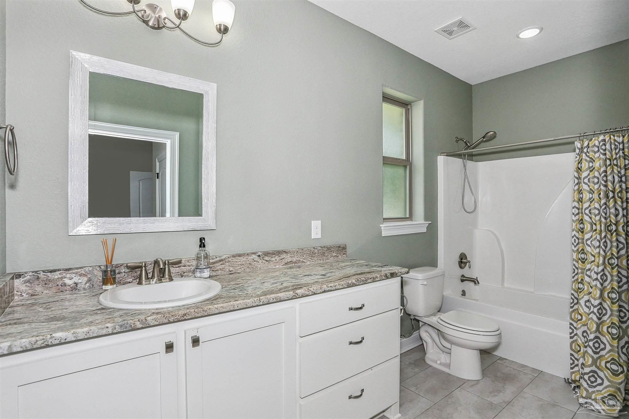 Pace, Florida 32571, United States, 3 Bedrooms Bedrooms, ,3 BathroomsBathrooms,Residential,Contingent,190336