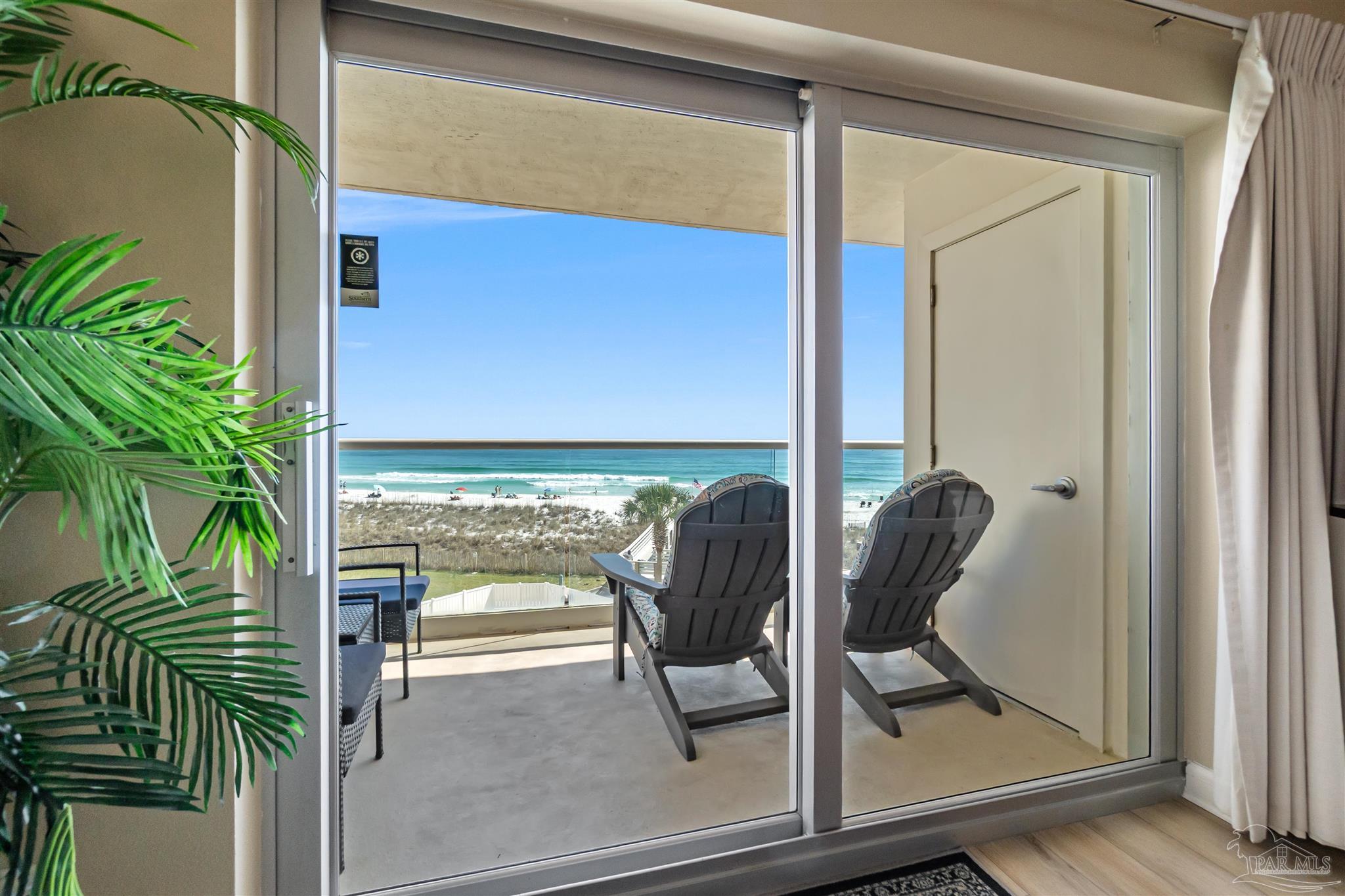 1600 Via Deluna Dr 401B