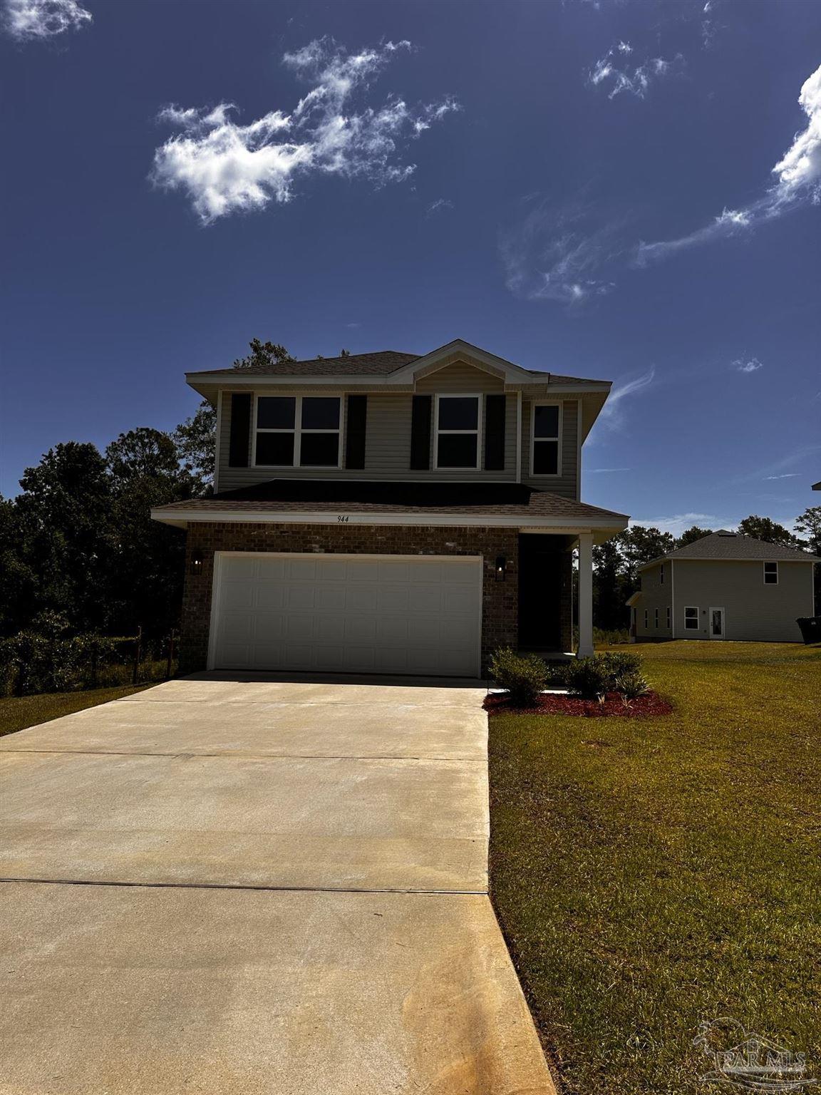 Photo 1 of 2 — 947 Pine Top Ln 11B, Cantonment, FL 32533