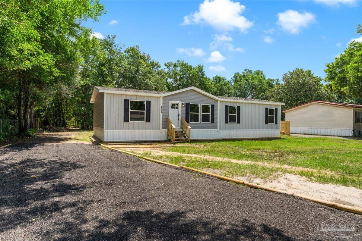 Photo 1 of 48 — 4620 Garllum Dr, Pace, FL 32571