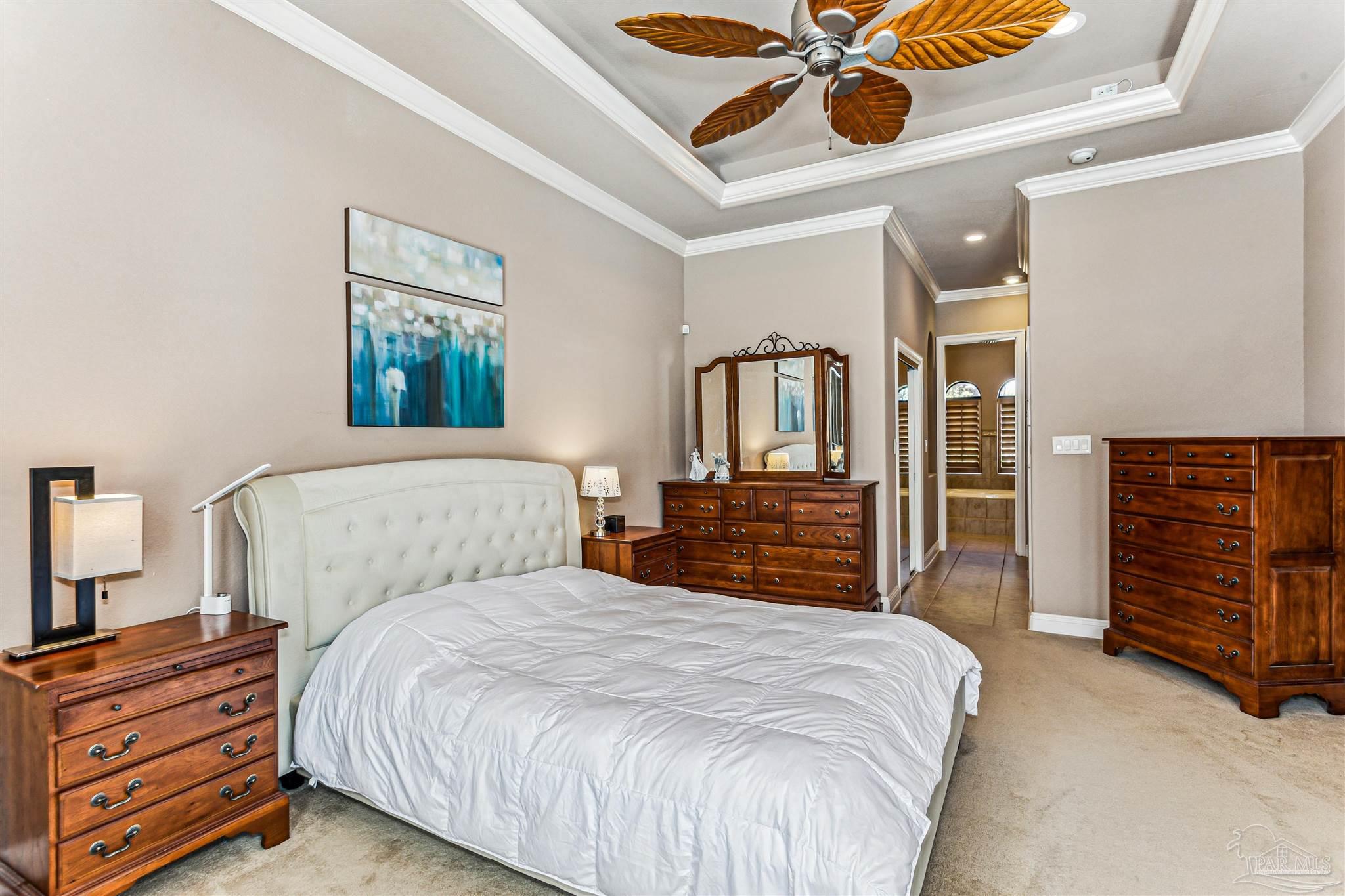 Gulf Breeze, Florida 32563, United States, 4 Bedrooms Bedrooms, ,3 BathroomsBathrooms,Residential,Pending,106098