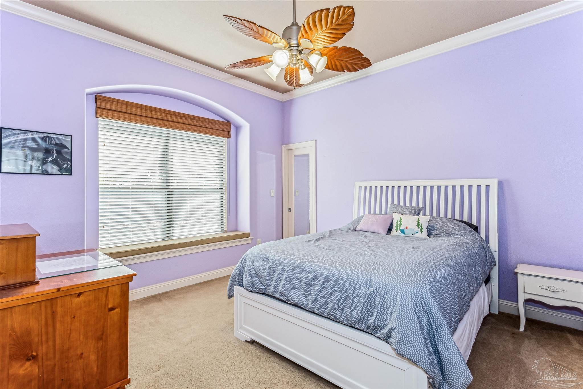 Gulf Breeze, Florida 32563, United States, 4 Bedrooms Bedrooms, ,3 BathroomsBathrooms,Residential,Pending,106098