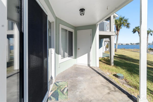 336 FORT PICKENS RD APT W103, GULF BREEZE, FL 32561 - Image 40bba4bc502cfae6fca8b6ec6fd5fafa/1872913674
